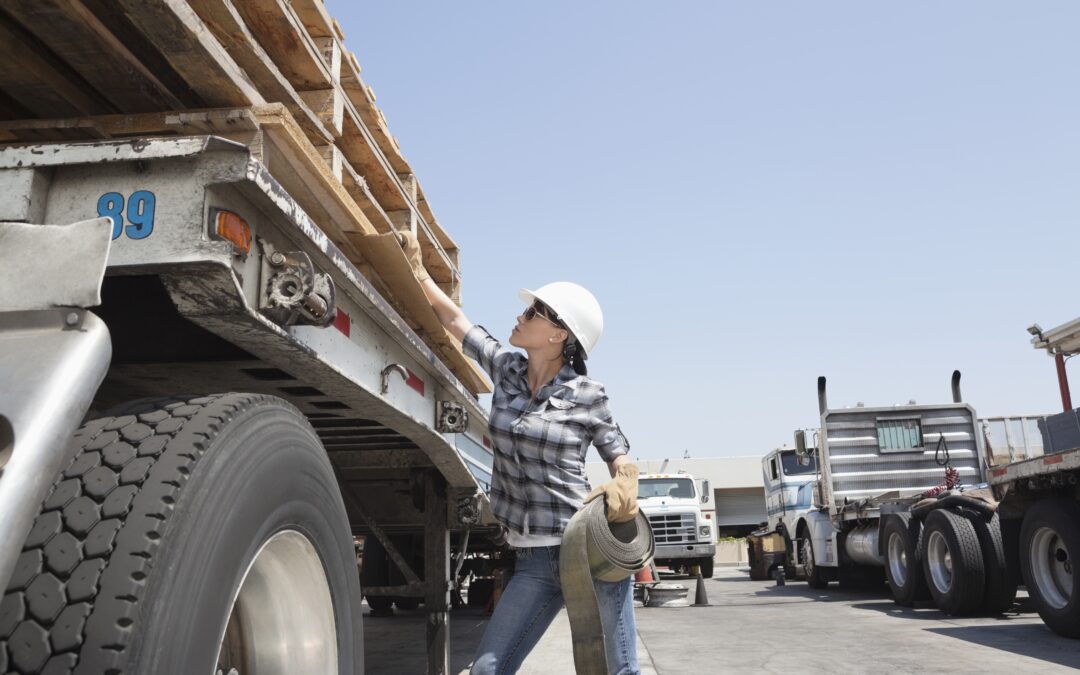 A Comprehensive Guide: Preparing Your Product for Shipping on a Flatbed Truck